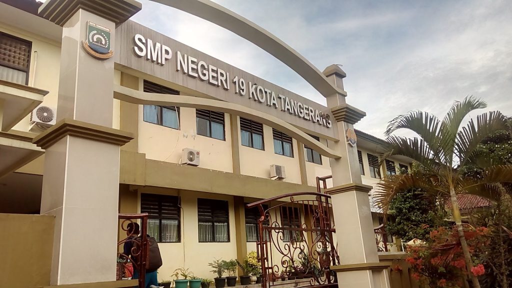 Smp 200 10 SMP Negeri Terbaik di Jakarta Selatan 2025 - SMP Budi Mulia
